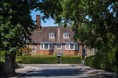 North Square, Hampstead Garden Suburb, London, NW11 7AB